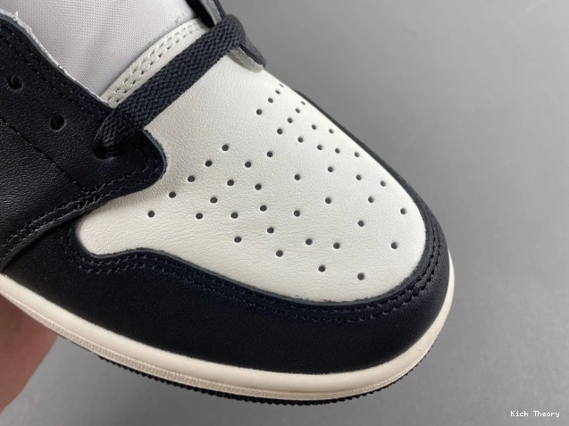 Kick Theory Mocha Jordan CZ0790-102 OG Low 1 Air 0817